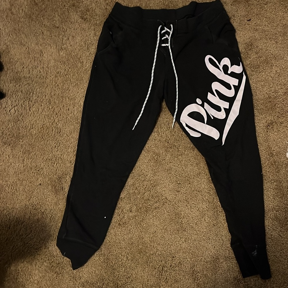 pj’s - Picture 4 of 4